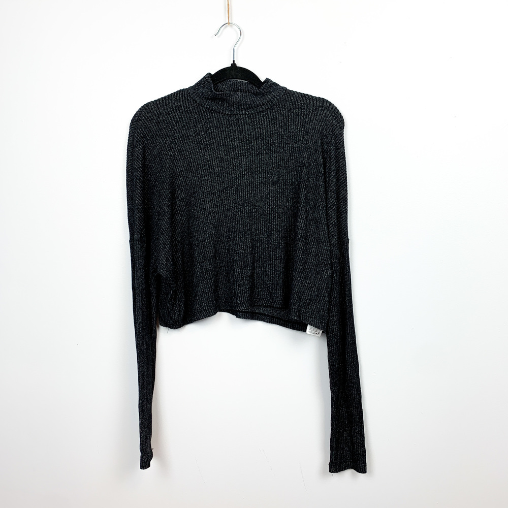 Ardene Dark Gray Long Sleeve Crop Top